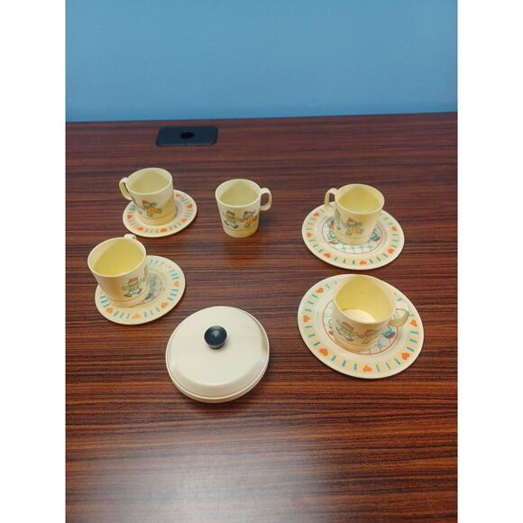 1980's Chilton Globe Kids Toys Cups Saucers Boy And Girl Design - Picture 1 of 10